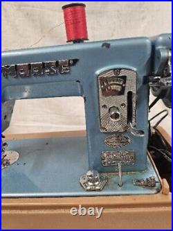 1971 Morse sewing machine in BLUE Mod R-5L 73095 Heavy Duty Speed Dial