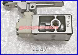 1pc NEW FOR heavy duty machine control valve VM830-01-00