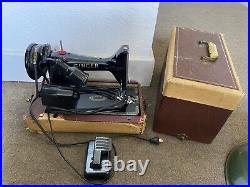 Antique Vtg Heavy Duty Singer 99K Sewing Machine Carry Case Working Sew Crafts