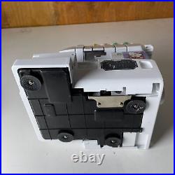 Brother 1034D White Heavy Duty Thread Differential Overlocker Machine For Parts