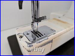 HUSQVARNA VIKING 6360 HEAVY DUTY SEWING MACHINE Read