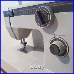 MONTGOMERY WARD 1934 Sewing Machine Heavy Duty Top Power 8 Stitches
