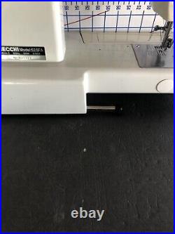 Necchi Sewing Machine 525 FA Portable Tabletop Vintage Zigzag Heavy Duty Read