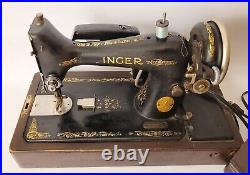 Portable Singer Model 99 Sewing Machine in Bentwood Case Foot Pedal Heavy Duty