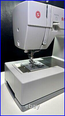 SINGER-4423-Heavy Duty Sewing Machine W Foot Pedal & Cover97 Stitch Applications