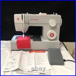 Singer 4411 Heavy Duty Sewing Machine Grey