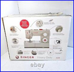 Singer 4423 Heavy Duty Sewing Machine with Accessories, Pedal & Rotary Cutter