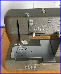 Singer Sewing Machine HD110-C Heavy Duty Metal Case Tested FREE SHIPPING