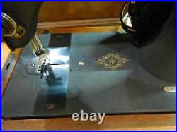 Vintage Heavy Duty Small Singer 128 Sewing Machine, Bentwood Case, Wrinkle